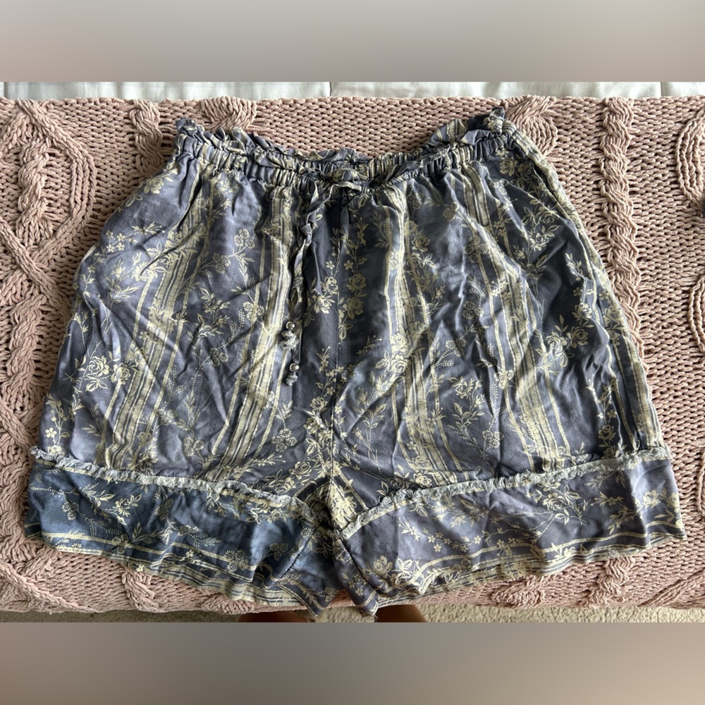 Free People Gray Floral Satin Shorts